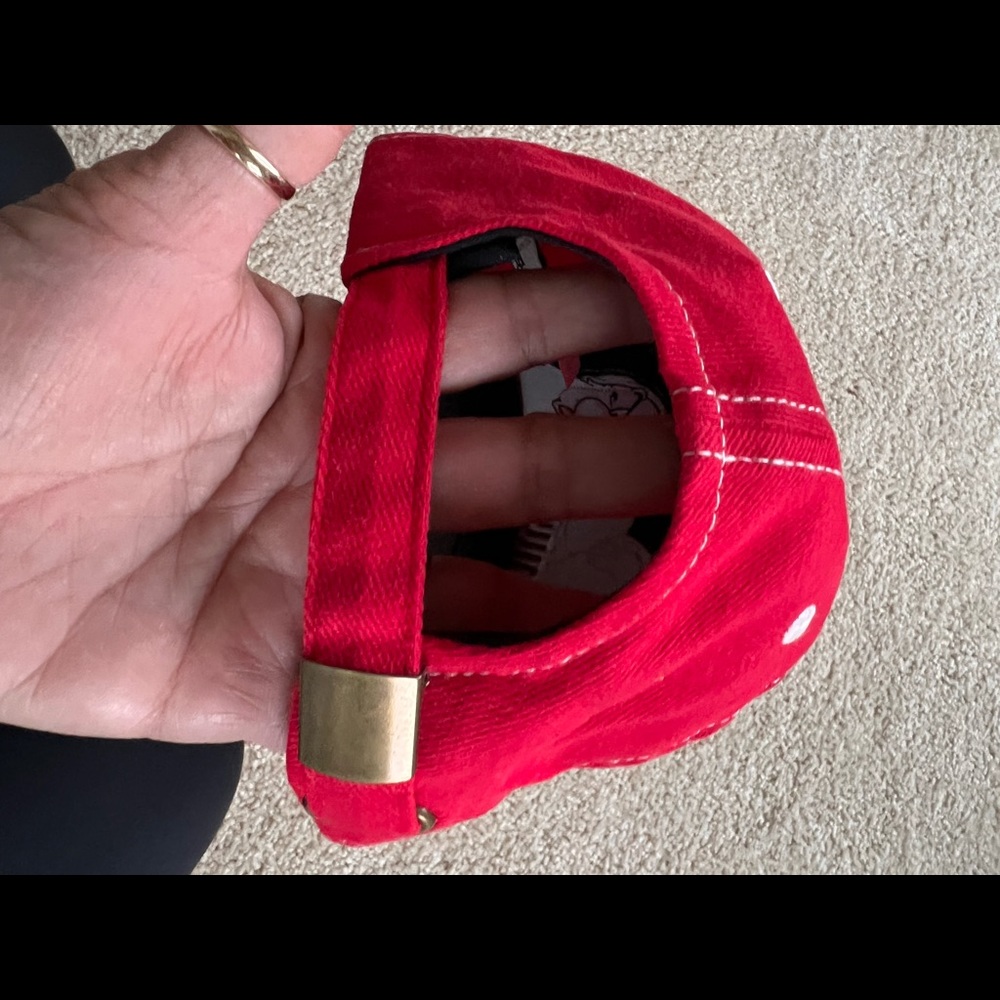 Disney red Grumpy hat - Picture 10 of 13